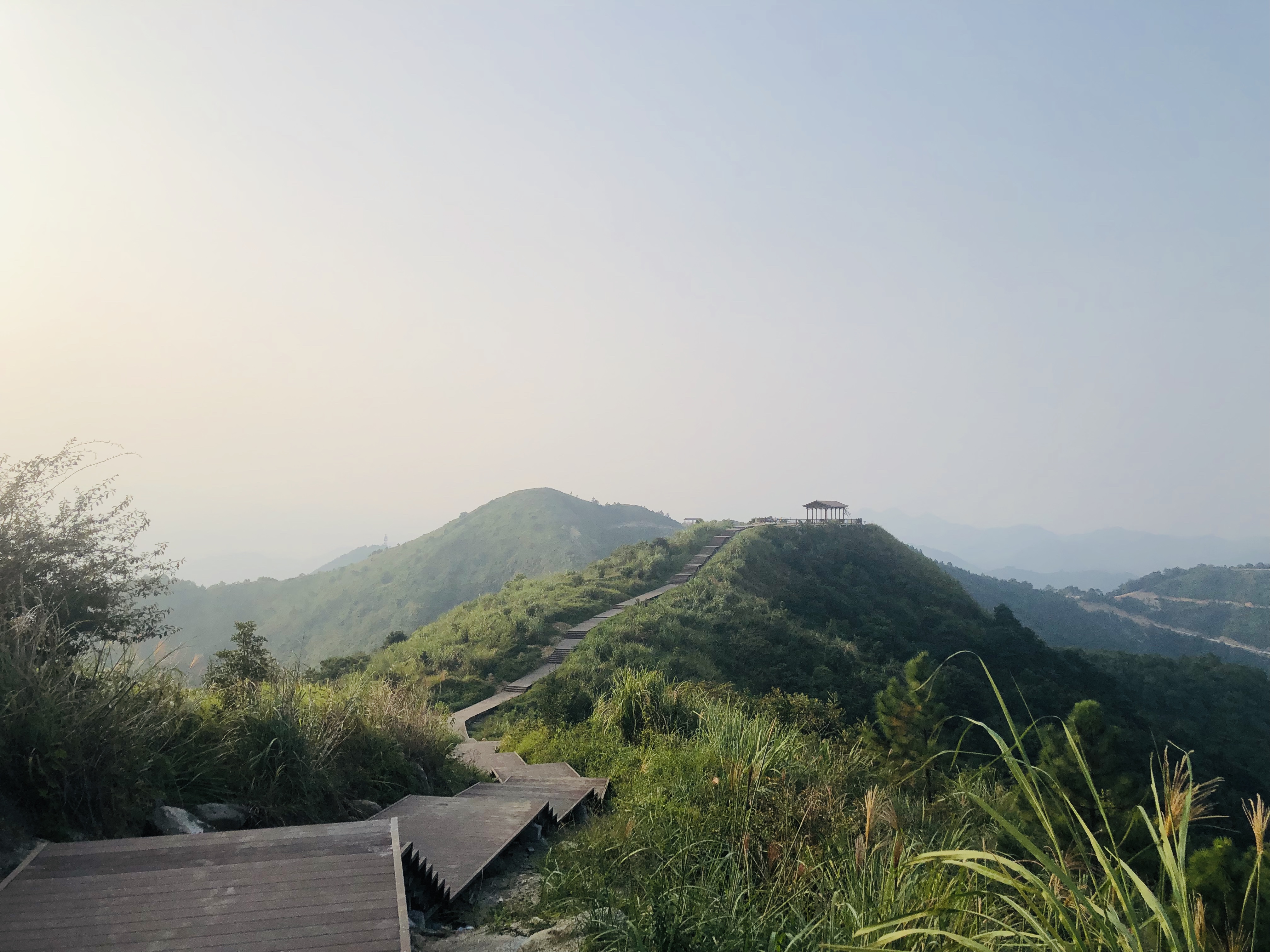 名山登顶挑战线